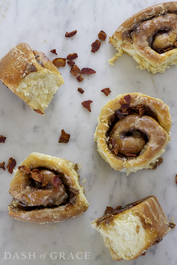 Maple Bacon Cinnamon Rolls Recipe