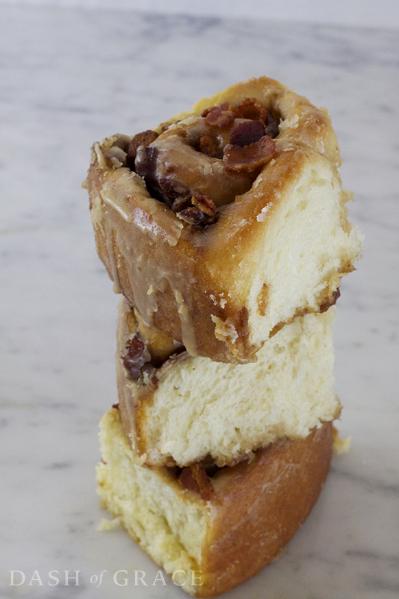 Maple Bacon Cinnamon Rolls Recipe